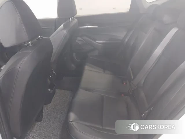 Kia Seltos 2021 Белый из Кореи, фото 6