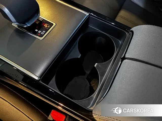 Land Rover Range Rover Velar 2025 Белый из Кореи, фото 6