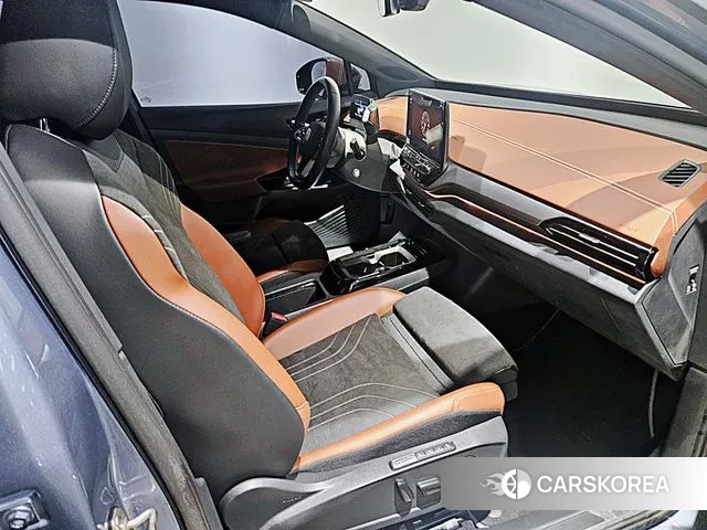 Volkswagen ID.4 2023 Небесно-голубой из Кореи, фото 6