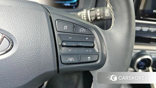 Hyundai Venue 2022 Серебристо-серый из Кореи, фото 6