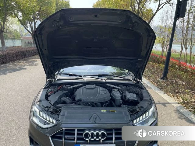 Audi A4 (import) 2021 Темно-серый из Китая, фото 6