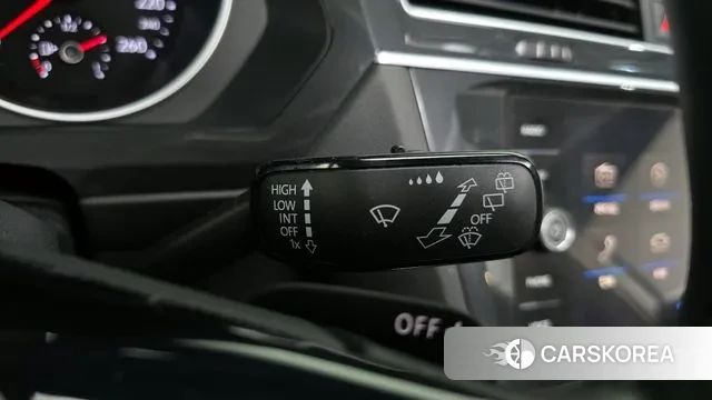 Volkswagen Tiguan second Generation 2020 Белый из Кореи, фото 6