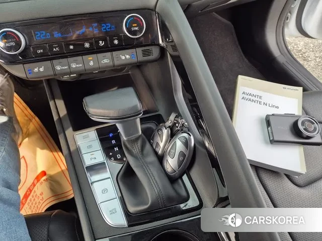 Hyundai The New Avante (CN7) 2024 Белый из Кореи, фото 6