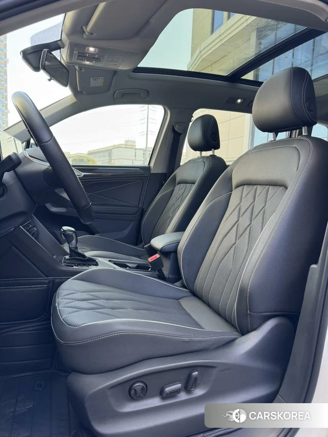 Volkswagen Tiguan L 2023 Белый из Китая, фото 6