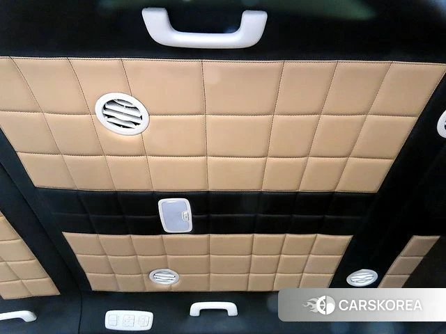 Hyundai Staria 2022 Черный из Кореи, фото 6