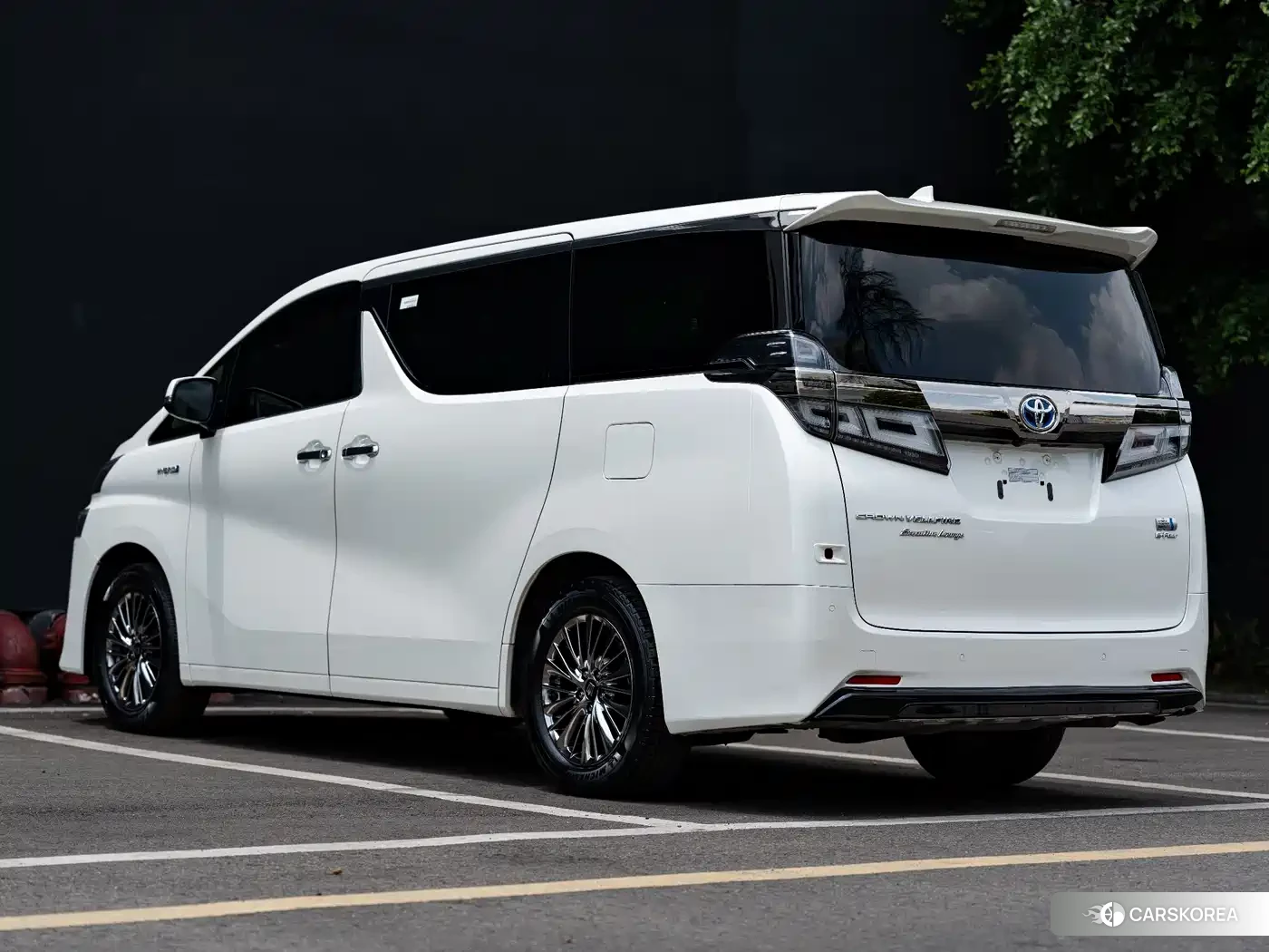 Toyota Vellfire 2022 Белый из Китая, фото 6