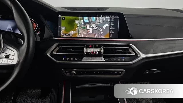 BMW X7 (G07) 2022 Небесно-голубой из Кореи, фото 6