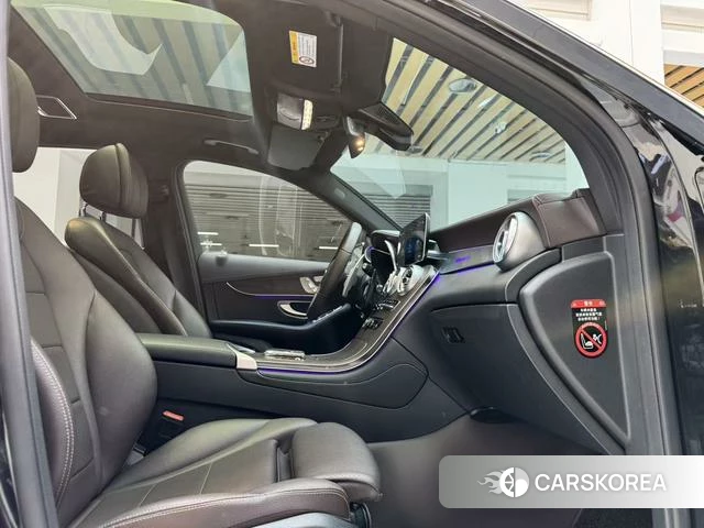 Mercedes-Benz GLC 2021 Черный из Китая, фото 6