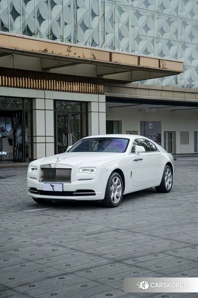 Rolls-Royce Phantom 2021 Белый из Китая, фото 6