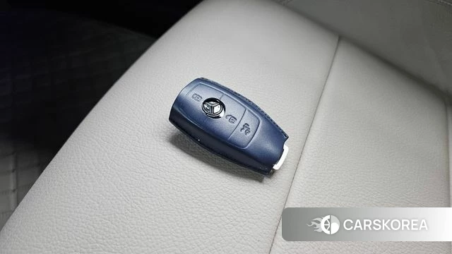 Mercedes-Benz E-Class W213 id 4195878 из Кореи 6