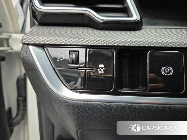 Kia Sportage 5th Generation 2022 Белый из Кореи, фото 6