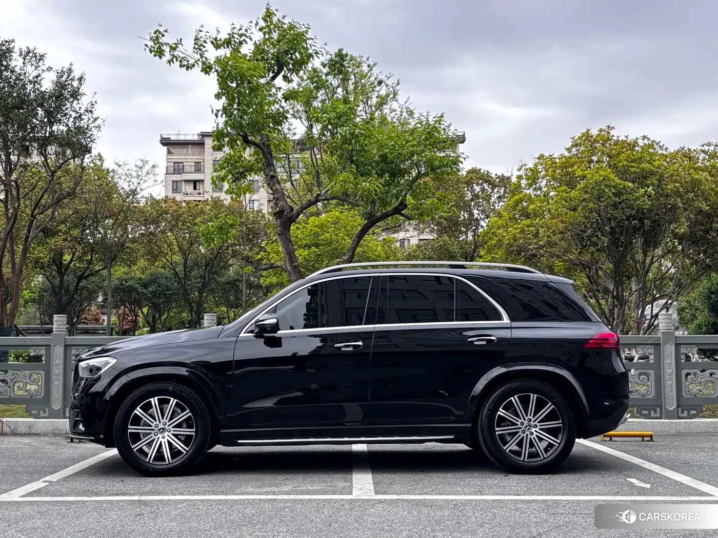 Mercedes-Benz GLE 2025 Черный из Китая, фото 6