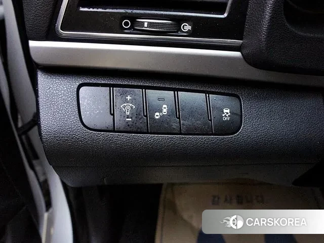 Hyundai Avante AD 2018 Белый из Кореи, фото 6