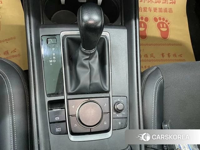 Mazda CX-50 line also 2023 Желтый из Китая, фото 6