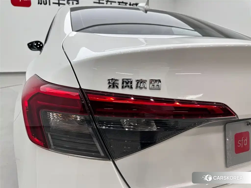 Honda Civic 2023 Белый из Китая, фото 6