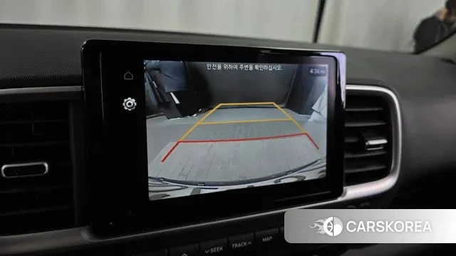 Hyundai Venue 2021 Белый из Кореи, фото 6