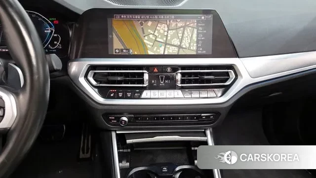 BMW 3 Series (G20) 2022 Белый из Кореи, фото 6