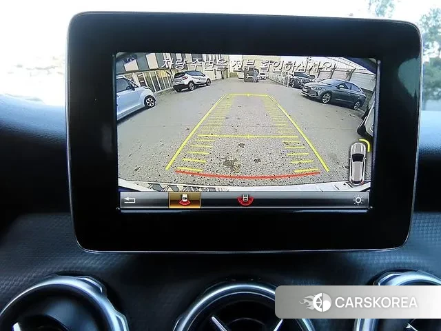 Mercedes-Benz GLA-Class X156 2019 Белый из Кореи, фото 6