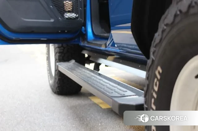 Ford Bronco 6th Generation 2023 Синий из Кореи, фото 6