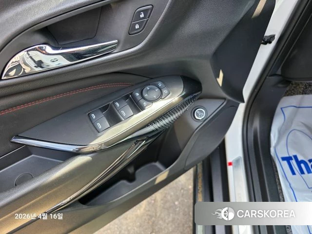 Chevrolet (GM Daewoo) Trax Crossover 2025 Белый из Кореи, фото 6