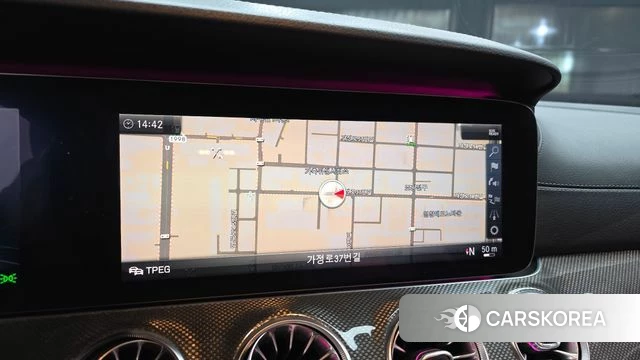 Mercedes-Benz E-Class W213 2018 Белый из Кореи, фото 6