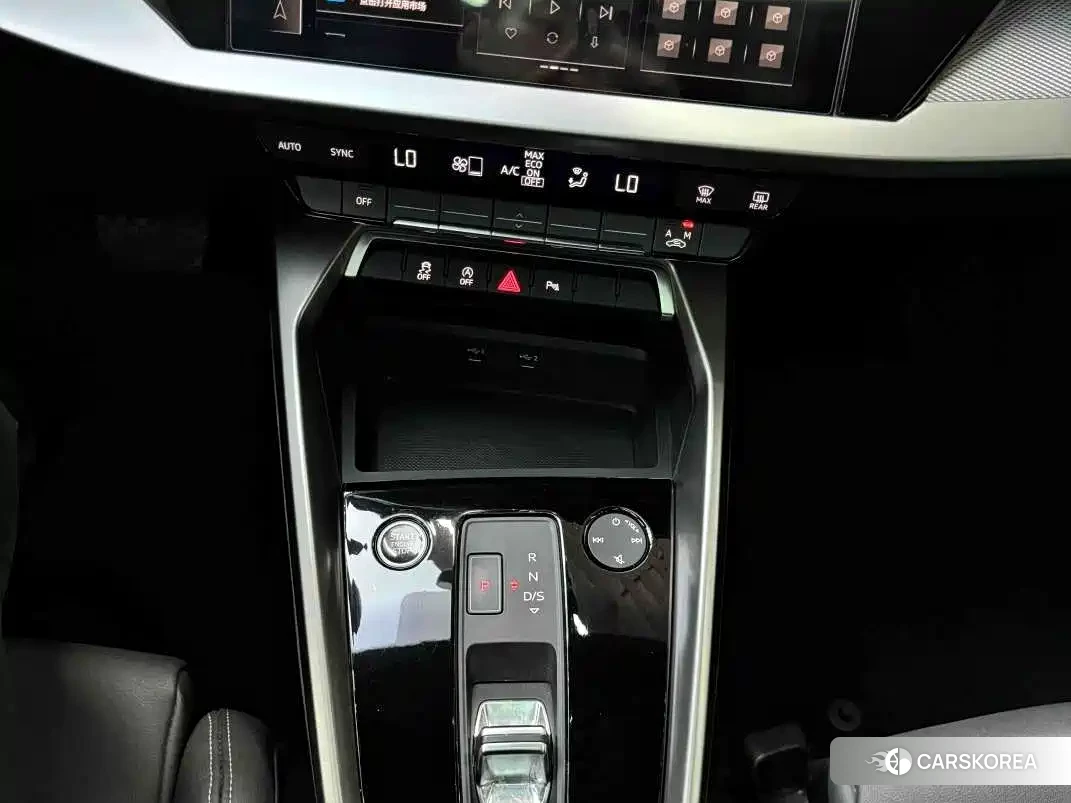 Audi A3 2023 Silver/gray из Китая, фото 6