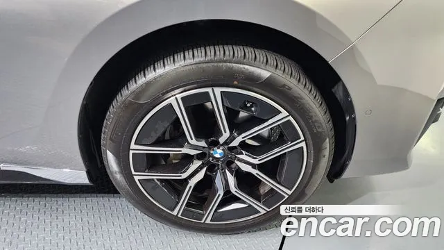 BMW 7 Series (G70) id 2671153 из Кореи 6