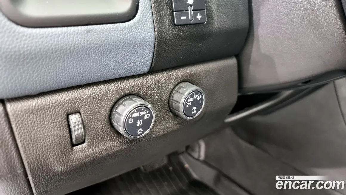 Chevrolet (GM Daewoo) Real New Colorado 2022 Черный из Кореи, фото 6