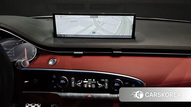 Genesis GV70 2023 Белый из Кореи, фото 6