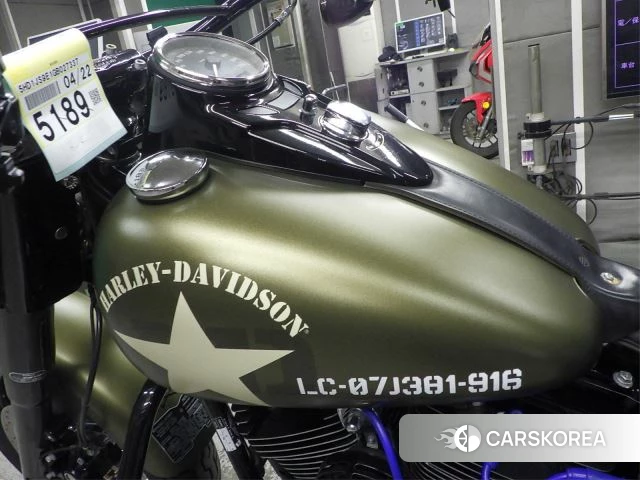 Проданный Harley-Davidson Softail Slim S FLSS1800 id 4199228 из Японии, фото 6