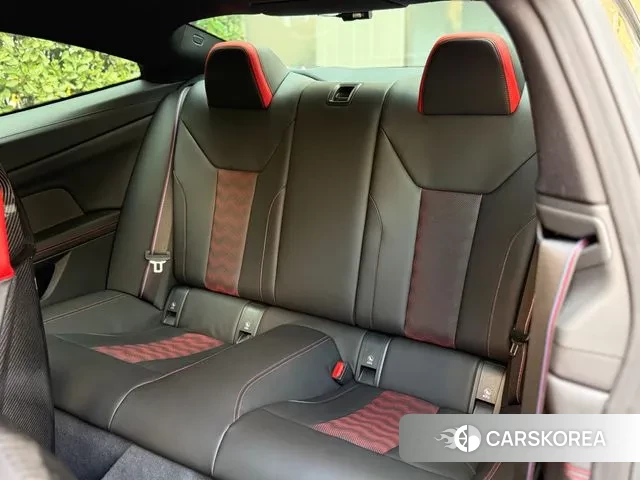 BMW M4 (G82) 2025 Зеленый из Кореи, фото 6