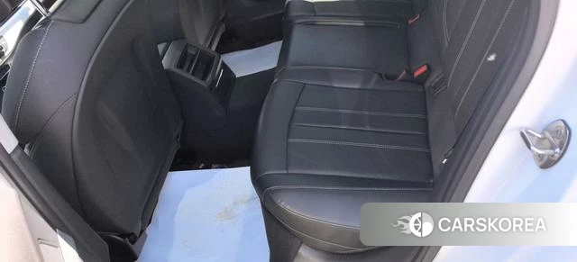 Audi A4L 2024 Белый из Китая, фото 6