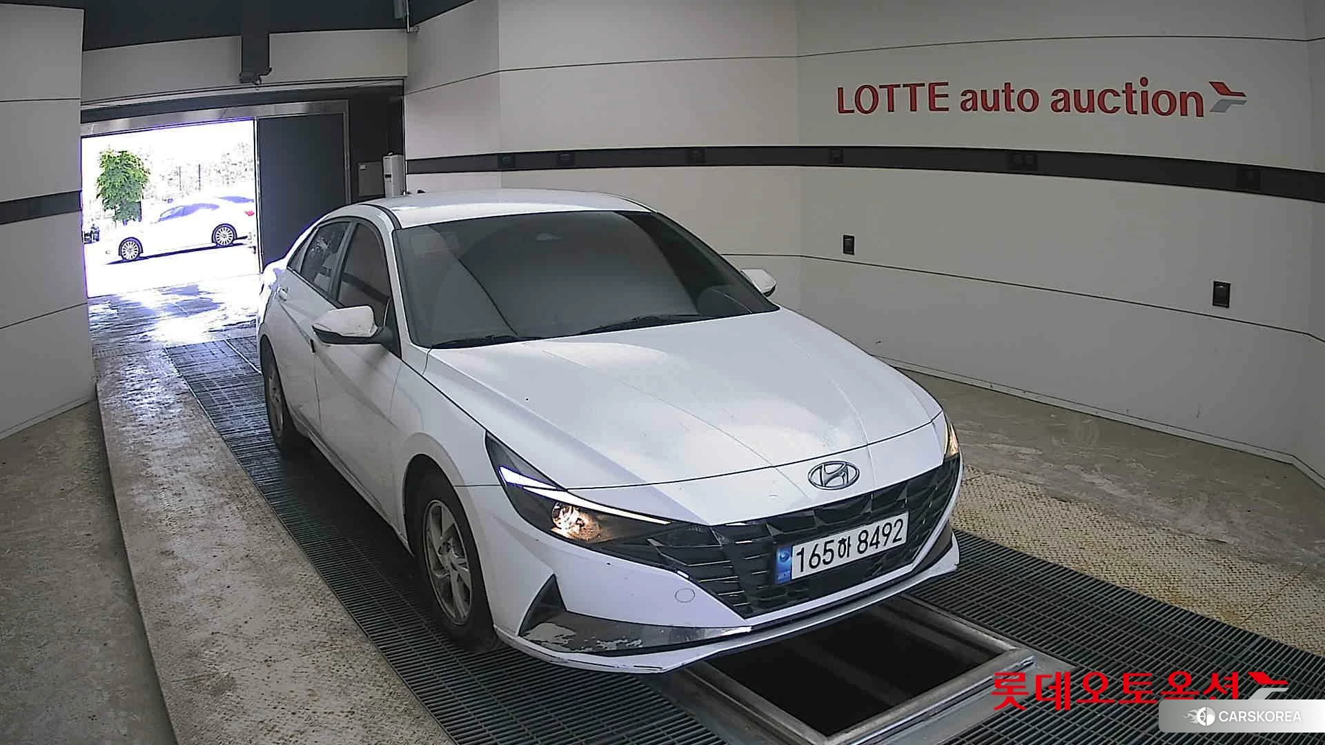 Hyundai Avante 2022 Polar White из Кореи, фото 6