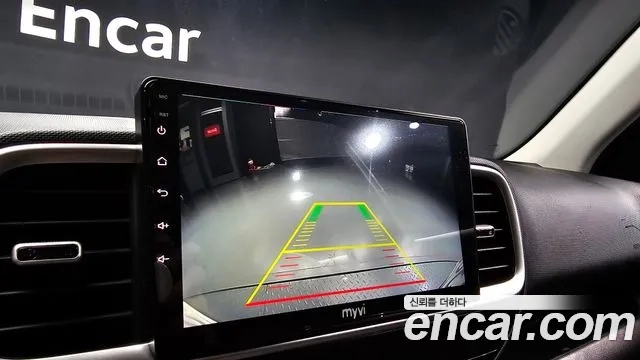 Hyundai Venue 2021 Серебристо-серый из Кореи, фото 6