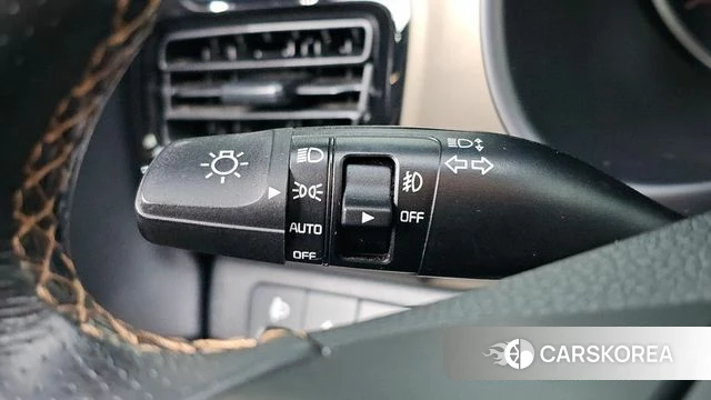 Kia Stonic 2018 Синий из Кореи, фото 6