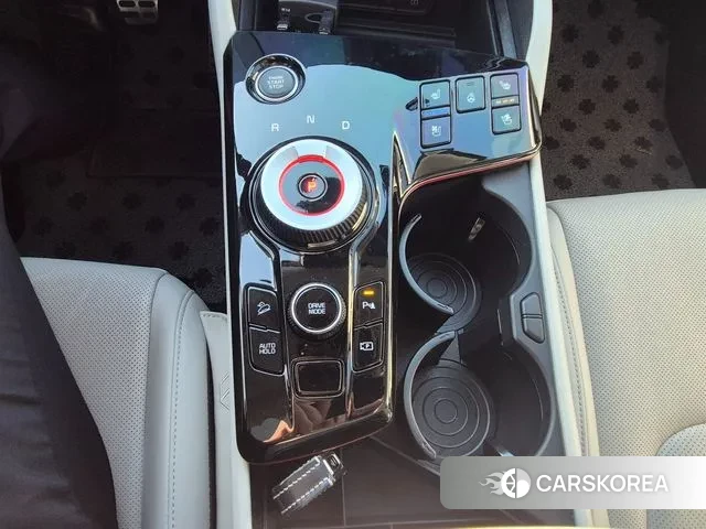 Kia Sportage 5th Generation Hybrid 2022 Черный из Кореи, фото 6