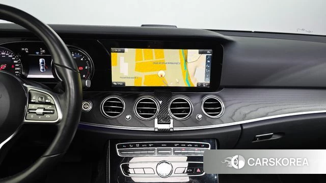 Mercedes-Benz E-Class W213 2019 Белый из Кореи, фото 6