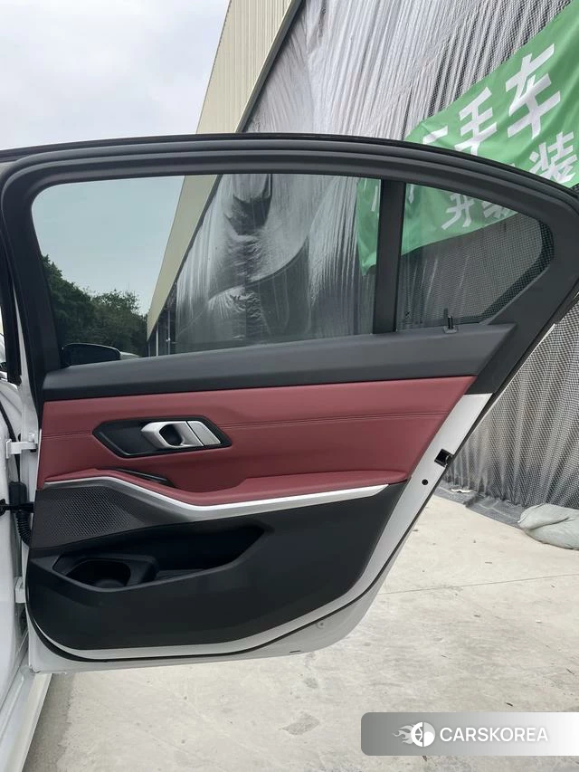 BMW 3 series 2023 Белый из Китая, фото 6