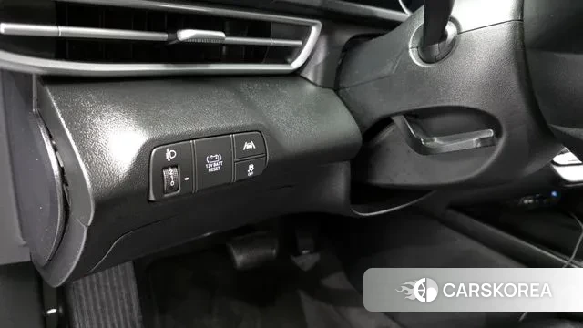 Hyundai Avante Hybrid (CN7) 2021 Серебряный из Кореи, фото 6