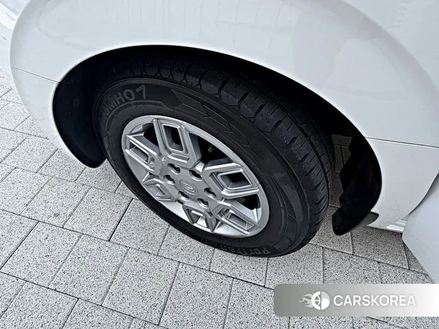 Hyundai Staria 2021 Белый из Кореи, фото 6