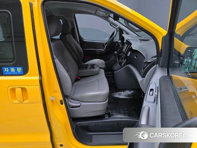 Hyundai The New Grand Starex 2019 Желтый из Кореи, фото 6