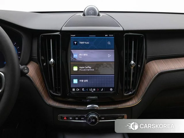 Volvo XC60 second Generation 2024 Белый из Кореи, фото 6