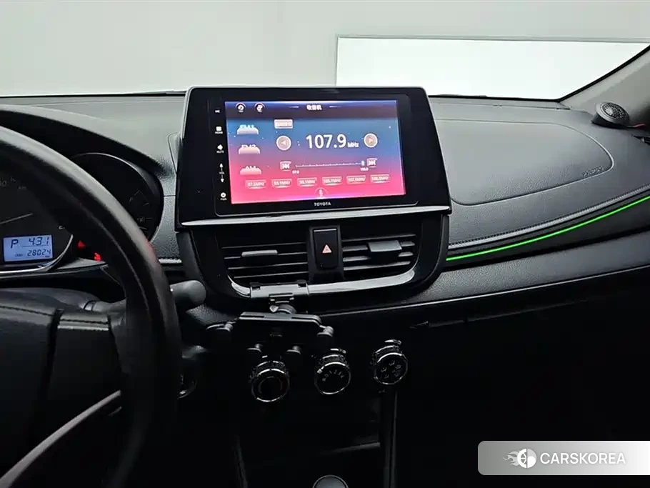 Toyota Vios 2023 Белый из Китая, фото 6
