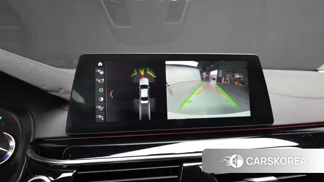 BMW 5 Series (G30) 2018 Белый из Кореи, фото 6