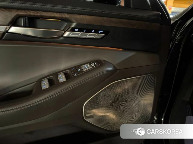 Genesis G90 2019 Черный из Кореи, фото 6