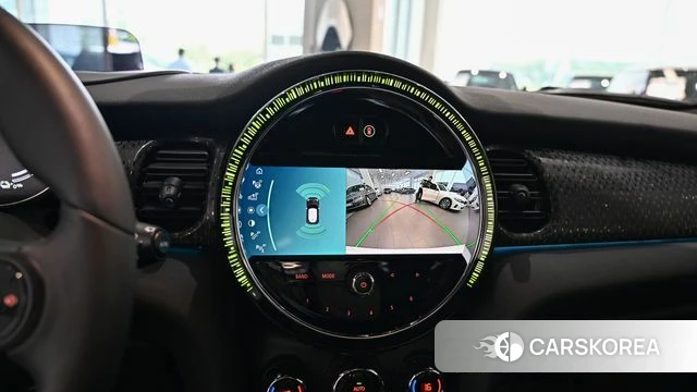 Mini Cooper Electric 2023 Белый из Кореи, фото 6