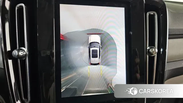 Volvo XC40 2023 Белый из Кореи, фото 6