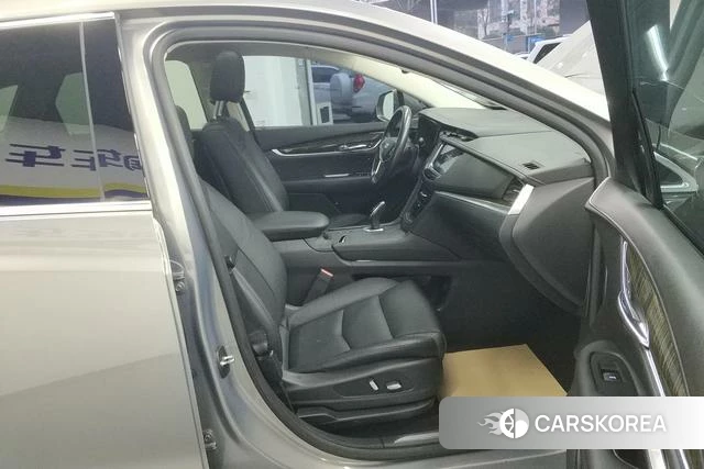 Cadillac XT5 2018 Желтый из Китая, фото 6