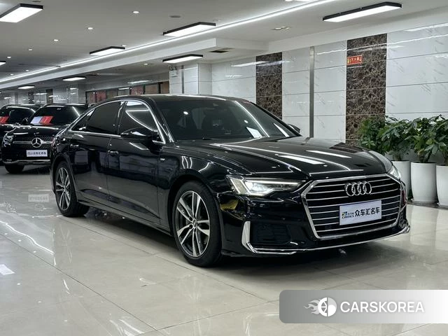 Audi A6L 2021 Черный из Китая, фото 6