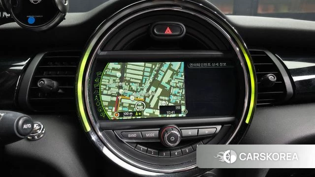 Mini Cooper Convertible 2018 Жемчужный цвет из Кореи, фото 6